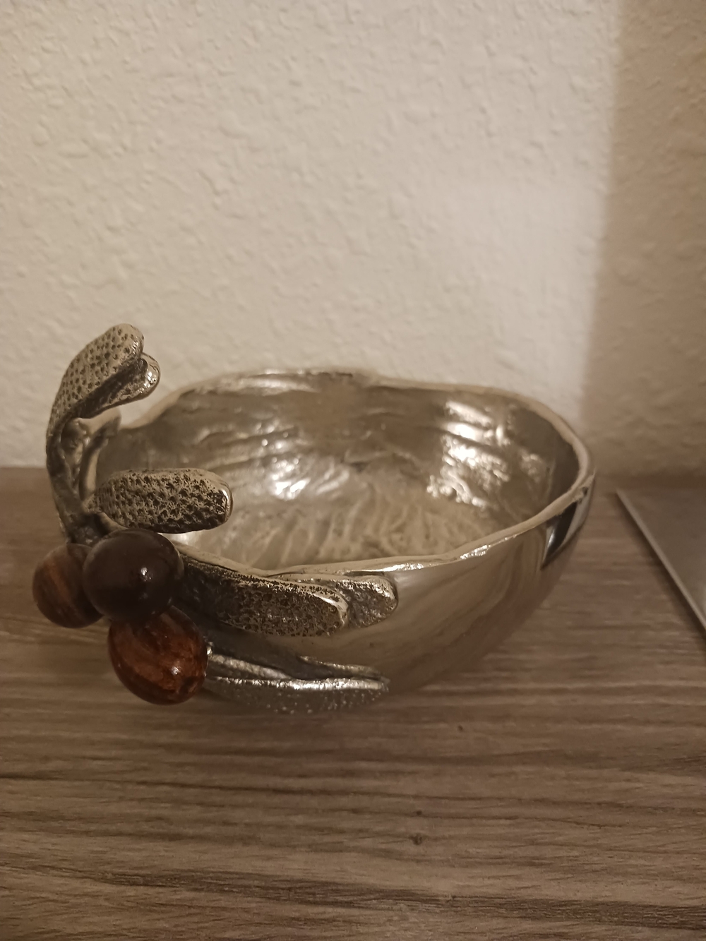 Mud Pie Silver Decorative Bowl with Acorn Accent Hammered Design